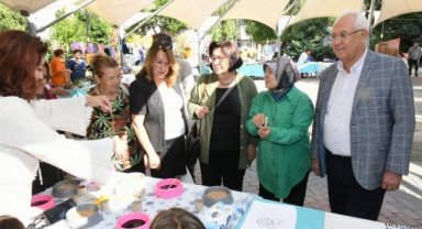 Karabağlar'da hayvanlara destek için buluştular