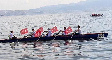 Karşıyaka’da 100. yıl coşkusu Körfez’e taşındı