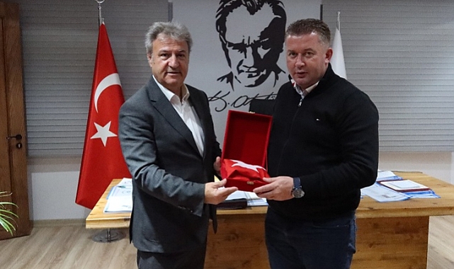Makedonya’dan Bornova’ya övgü