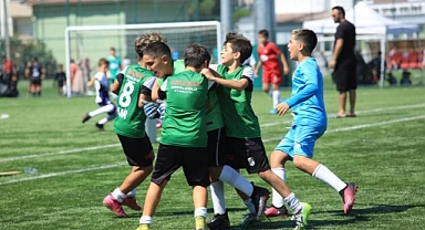 Narlıdere’nin Minikleri Lige 3’te 3’le Başladı