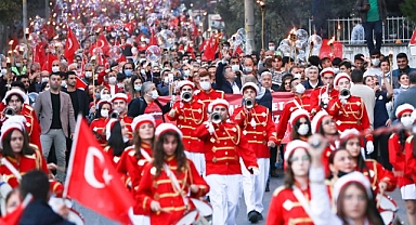 Sandal’dan 100. yıl kortejine davet