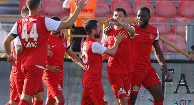 Ümraniyespor uzatmada sevindi