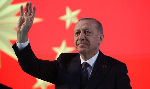AK Parti İktidarı  21. Yılına Girdi