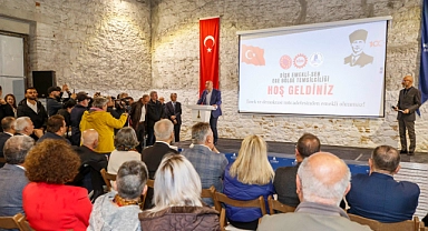 Başkan Soyer DİSK Emekli-Sen temsilcileriyle buluştu