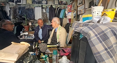 Basmanenin Efsane Terzisi Reşat Yoğurtçu.