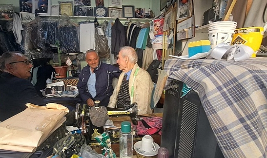 Basmanenin Efsane Terzisi Reşat Yoğurtçu.