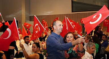 Çeşme Belediyesi'nden öğretmenlere geleneksel yemek