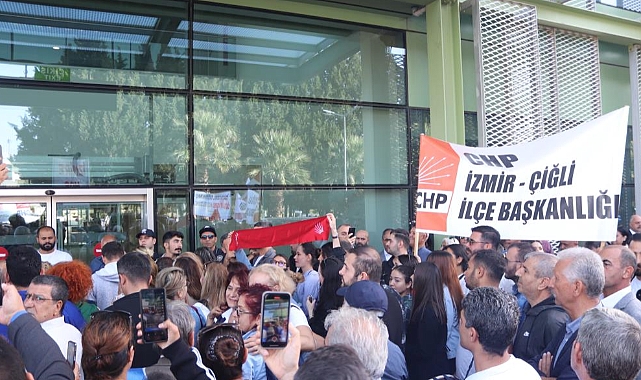 CHP Genel Başkanı Özgür Özel İzmir'e geldi