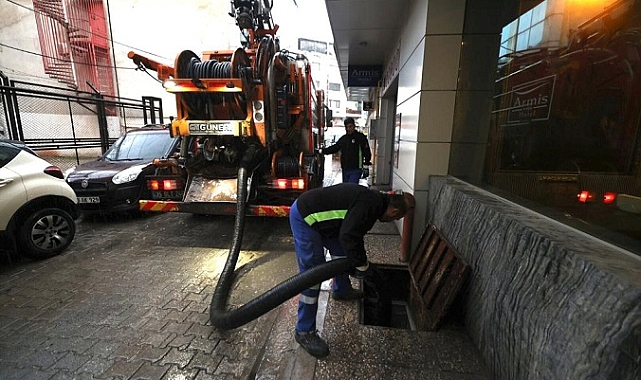 İzmir’de metrekareye 58,5 kilogram yağış düştü