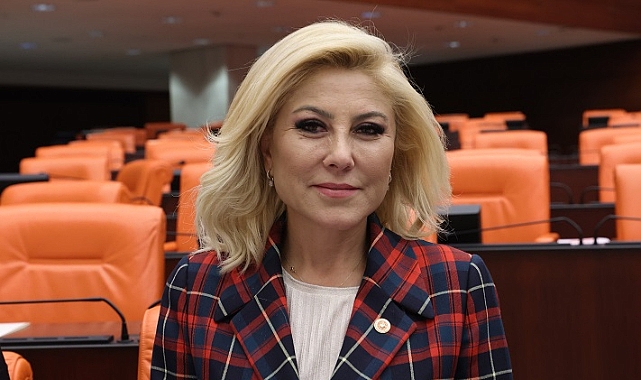 “İzmir’e Polonya’dan Sahip Çıkılmaz Sayın Soyer!”