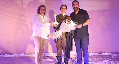 Kurtuluşun Kadınları Efes Selçuk’ta Sahneye Çıktı