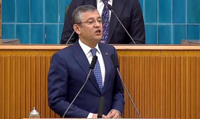 "Hadi  oradan keratalar meşgul etmeyin memleketi!"