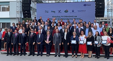 Yaşar Topluluğu Cumhuriyet’in 100. yılını Kutladı