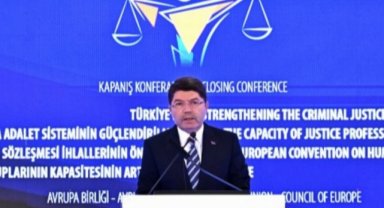 Bakan Tunç: Bir tweet ile mahkum olmak söz konusu olamaz