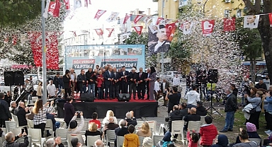 Bayraklı’da muhtarlar ‘Serdar Sandal’ dedi