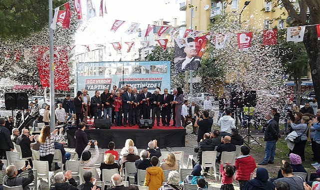 Bayraklı’da muhtarlar ‘Serdar Sandal’ dedi