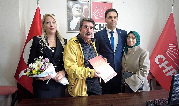 CHP’li Baran Gezmiş Yıldırım Foça ‘dan Aday Adayı Oldu