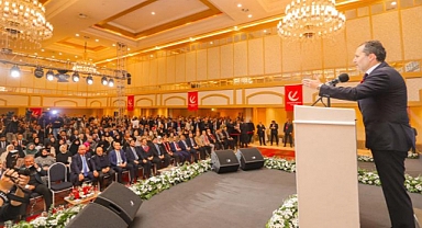 Erbakan, partisinin belediye başkan adaylarını tanıttı