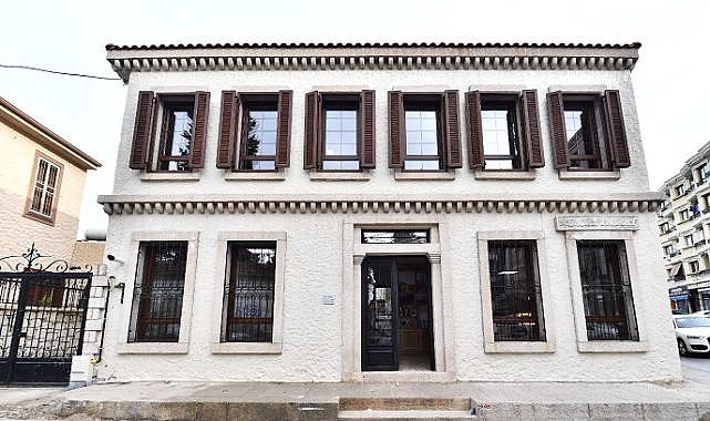 Gençler istedi, Başkan Soyer yaptı