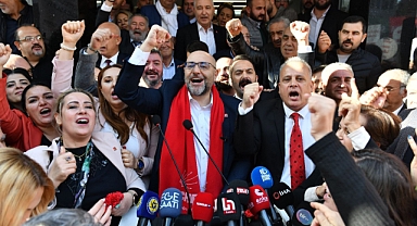 Gökçe,aday adaylık dosyasını teslim etti