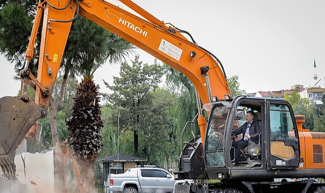 İlk kepçeyi Başkan Sandal vurdu!