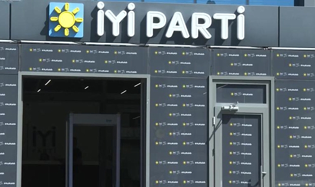 İyi Parti Adana'da yerel seçim kampına girecek