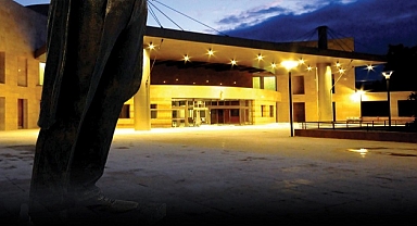 İzmir'in sanat kalbi 15 yaşında