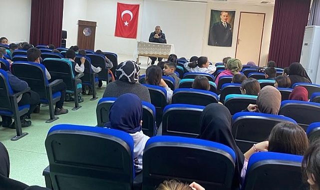 Bereket Bağımlılıkla Mücadele Seminerlerine Devam Ediyor...