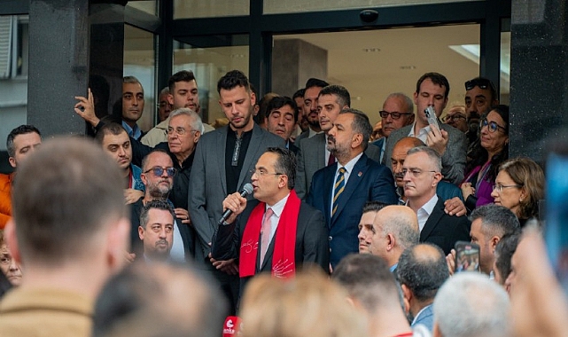 Olgun Atila,adaylık dosyasını teslim etti