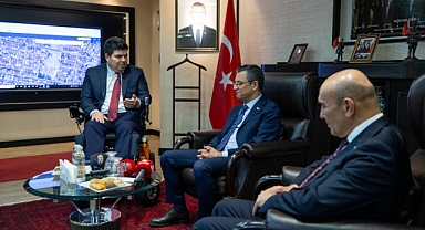 Özel, Buca Belediye Başkanı Erhan Kılıç’ı ziyaret etti