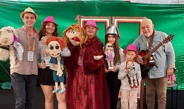 Özel çocuklara tiyatro oyunu