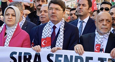 "Teröre Lanet, Filistin'e Özgürlük Yürüyüşü"ne katıldı
