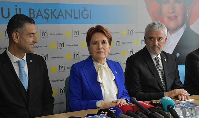 Akşener'den CHP'ye gönderme