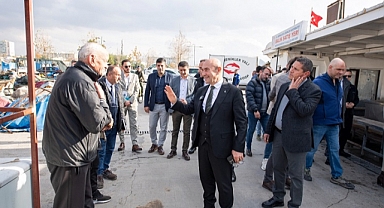 Balıkçılardan Başkan Soyer’e Körfez temizliği teşekkürü