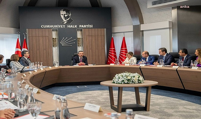 CHP MYK Toplantısı sona erdi