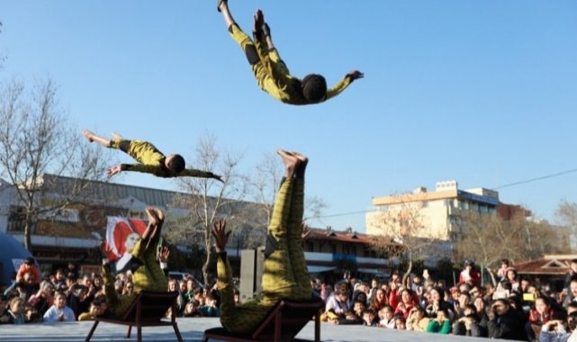 Efes Selçuklu'da çocuklar şenlikte eğlendi