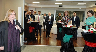 ESİAD üyeleri yeni yıl kokteylinde buluştu