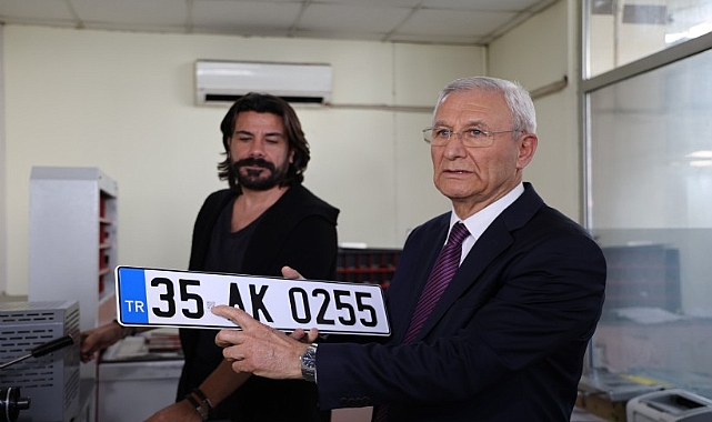 'İzmir’de taksi ücretlerine zam yok'