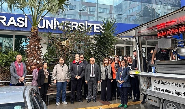 İzmir Demokrasi Üniversitesinde Şehitlerimiz Hatırasına Lokma Hayrı Gerçekleştirildi