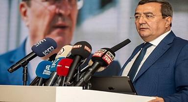 'İzmir'in liyakatli ellerinde aşılamayacak sorun yok'