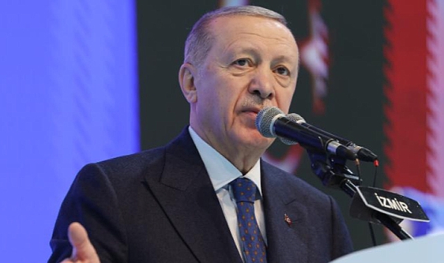 "İzmirlilik kimsenin tekelinde değildir "