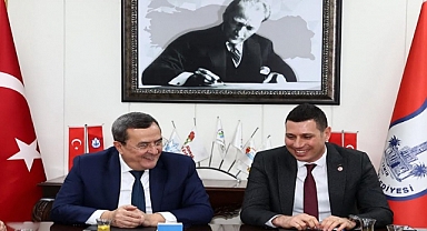 Konak Belediyesi 506 memuru kapsayan sözleşmeye imza attı