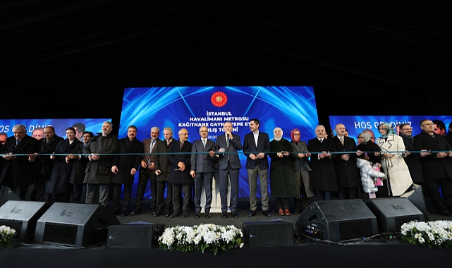 "Laf üstüne laf değil, taş üstüne taş koyanlardan olduk"