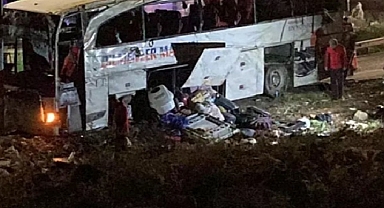 Mersin'de otobüs kazası: 9 ölü, 30 yaralı