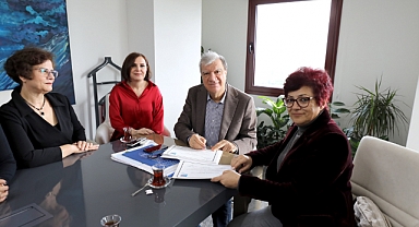 Narlıdere'de kadınlar, KİHEP ile haklarını öğreniyor