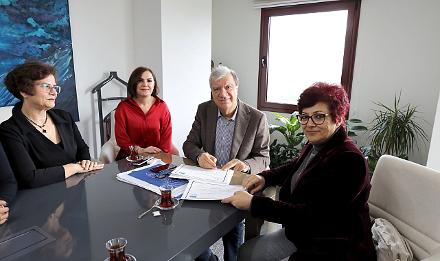Narlıdere'de kadınlar, KİHEP ile haklarını öğreniyor