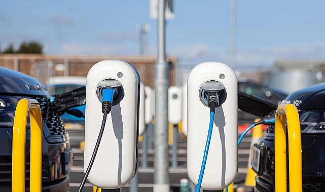 Narlıdere’ye Elektrikli Araç Şarj İstasyonları Kurulacak