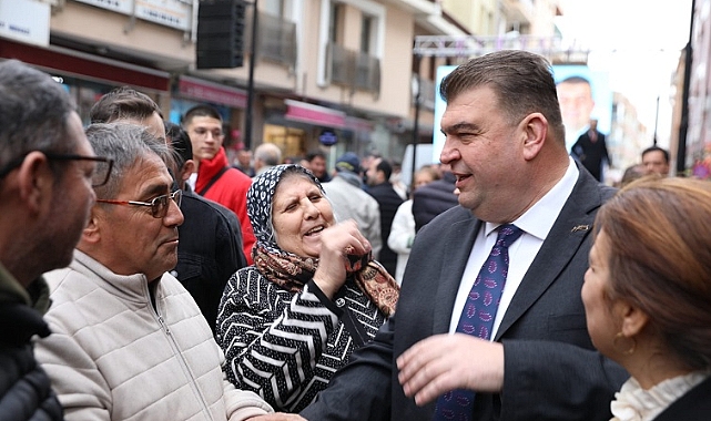 Seferihisarlılar “Goca Başkanı” coşkuyla karşıladı