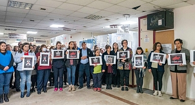 6 Şubat depreminde hayatını kaybedenler İzmir’de anıldı