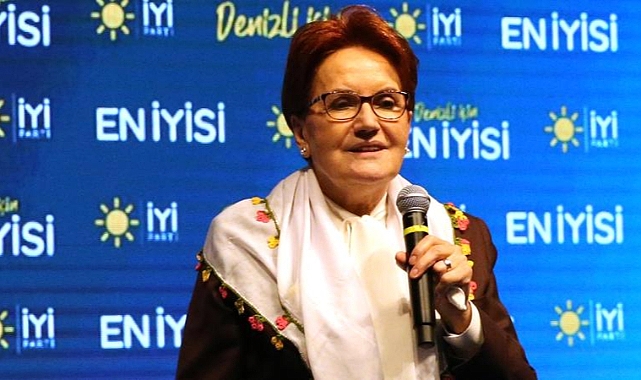 Akşener, Denizli'de partisinin adaylarını tanıttı